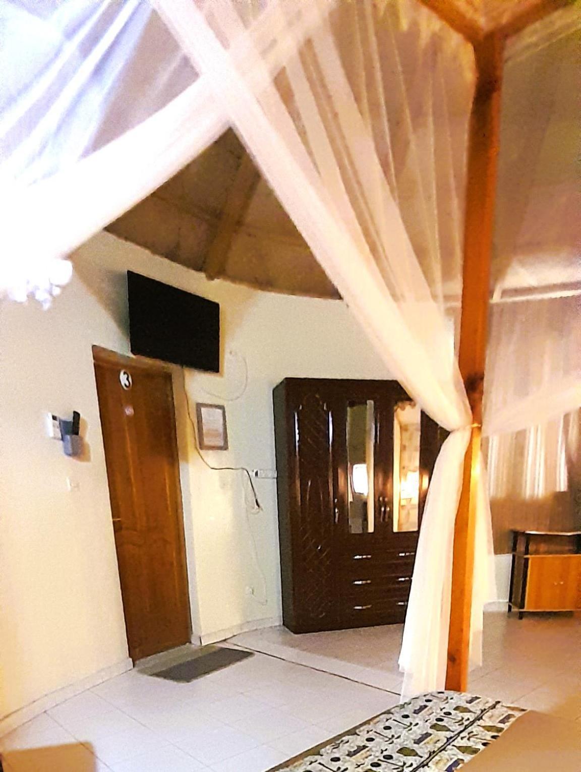 Le Chamama Hotell Niaga Exteriör bild